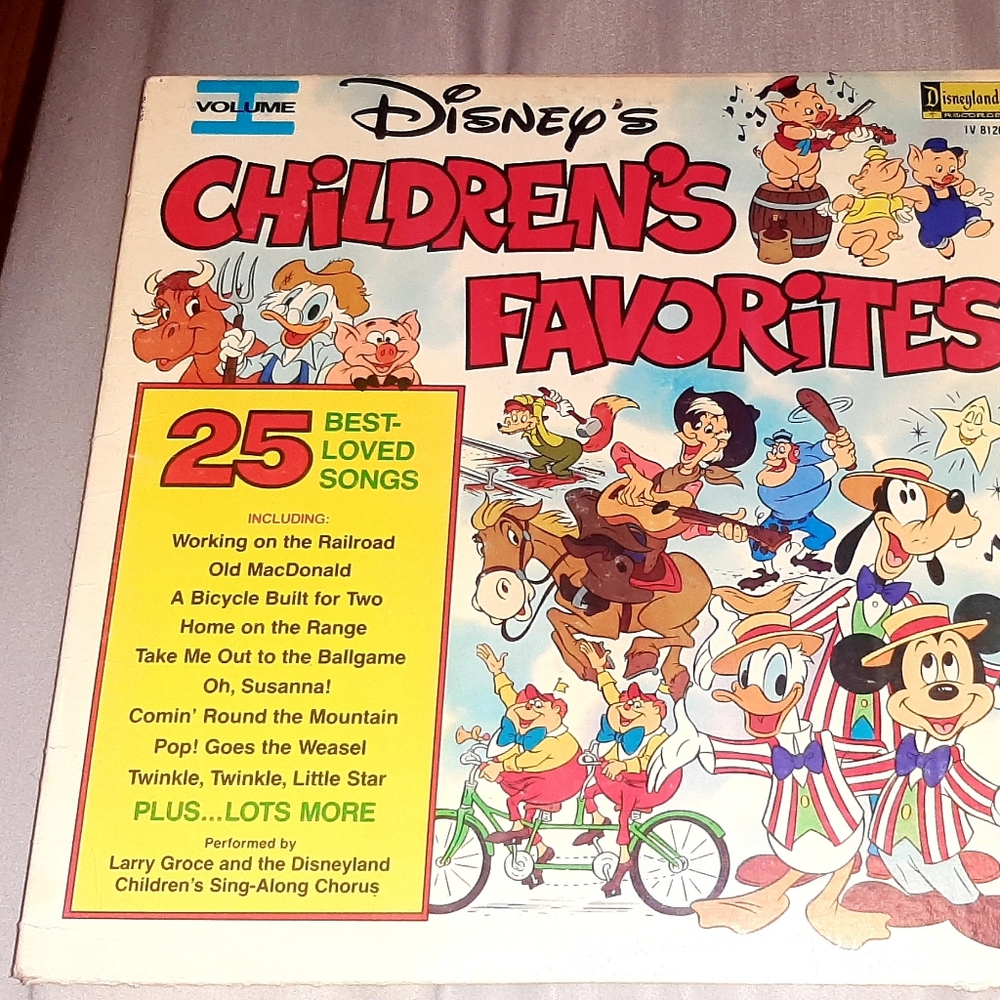 Disney children's favorites 1979 record vinyl with bonus urban chipmunks 1981